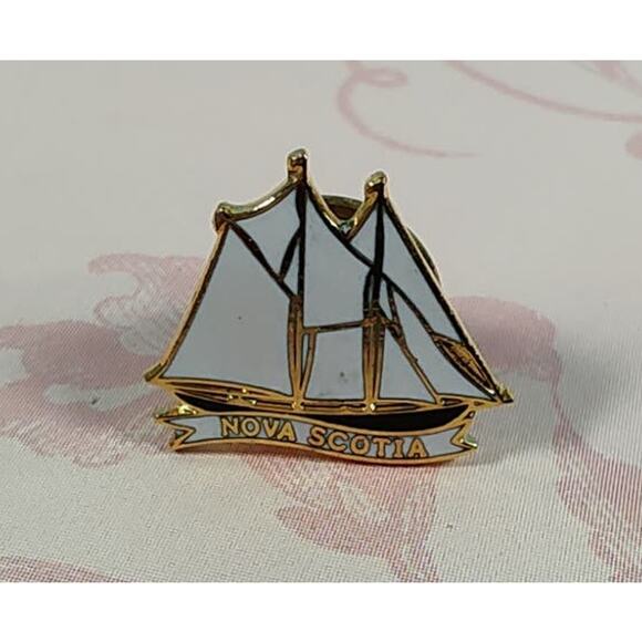 Schooner Sailing Ship Boat Nova Scotia Canada Pin for a Hat, Jacket or Backpack - Picture 1 of 3